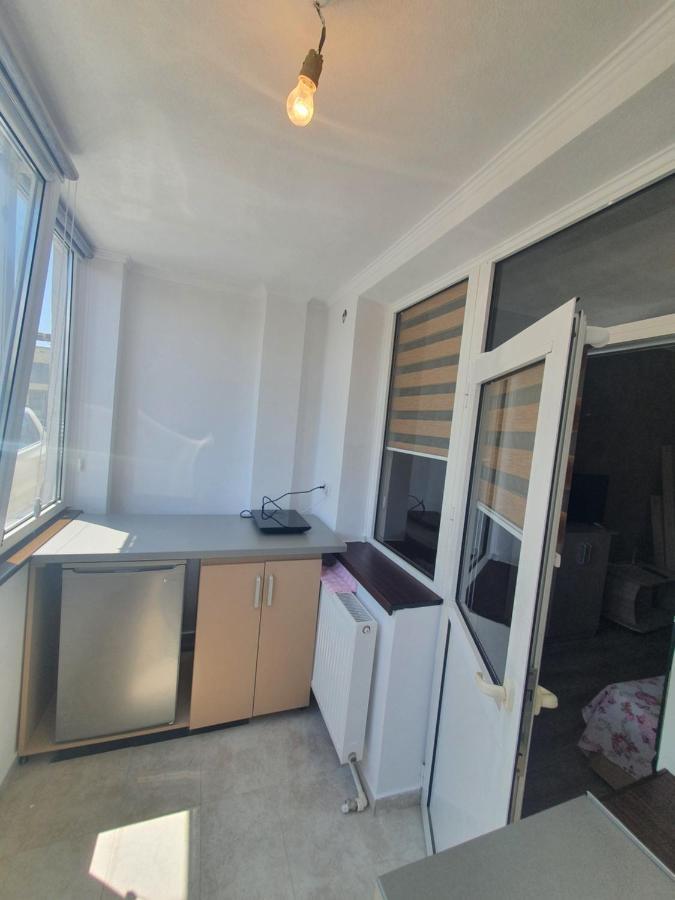Shopping Cyti Cu 5 Apartment Ramnicu Valcea Exterior photo